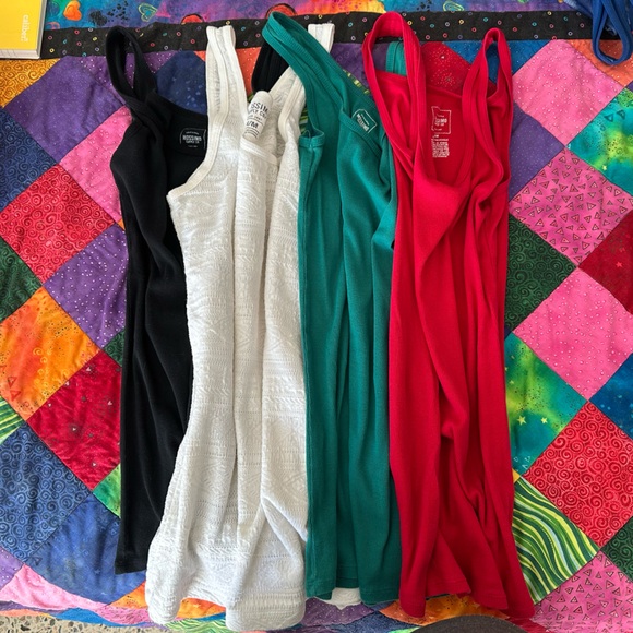 Mossimo Supply Co. Tank Tops in Green, Red, Black & White - Picture 4 of 6